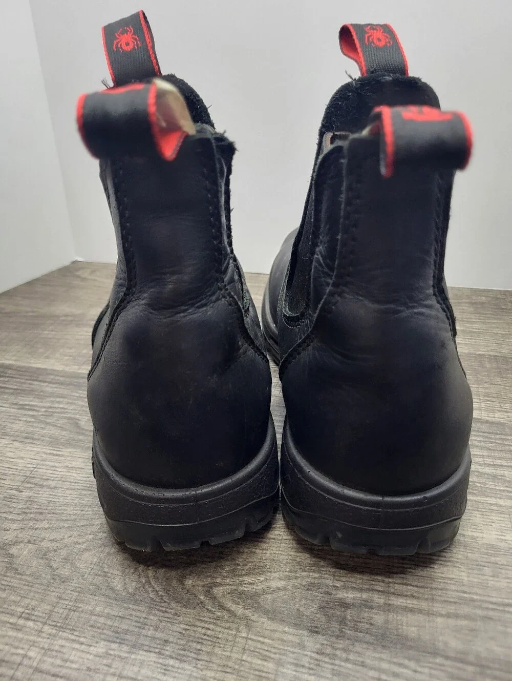 Redback Boots gently used